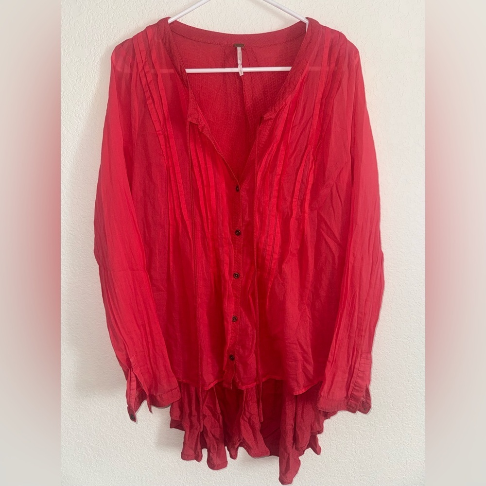 Free People Coral Pleated Boho Blouse Button Front Flowy Womens L